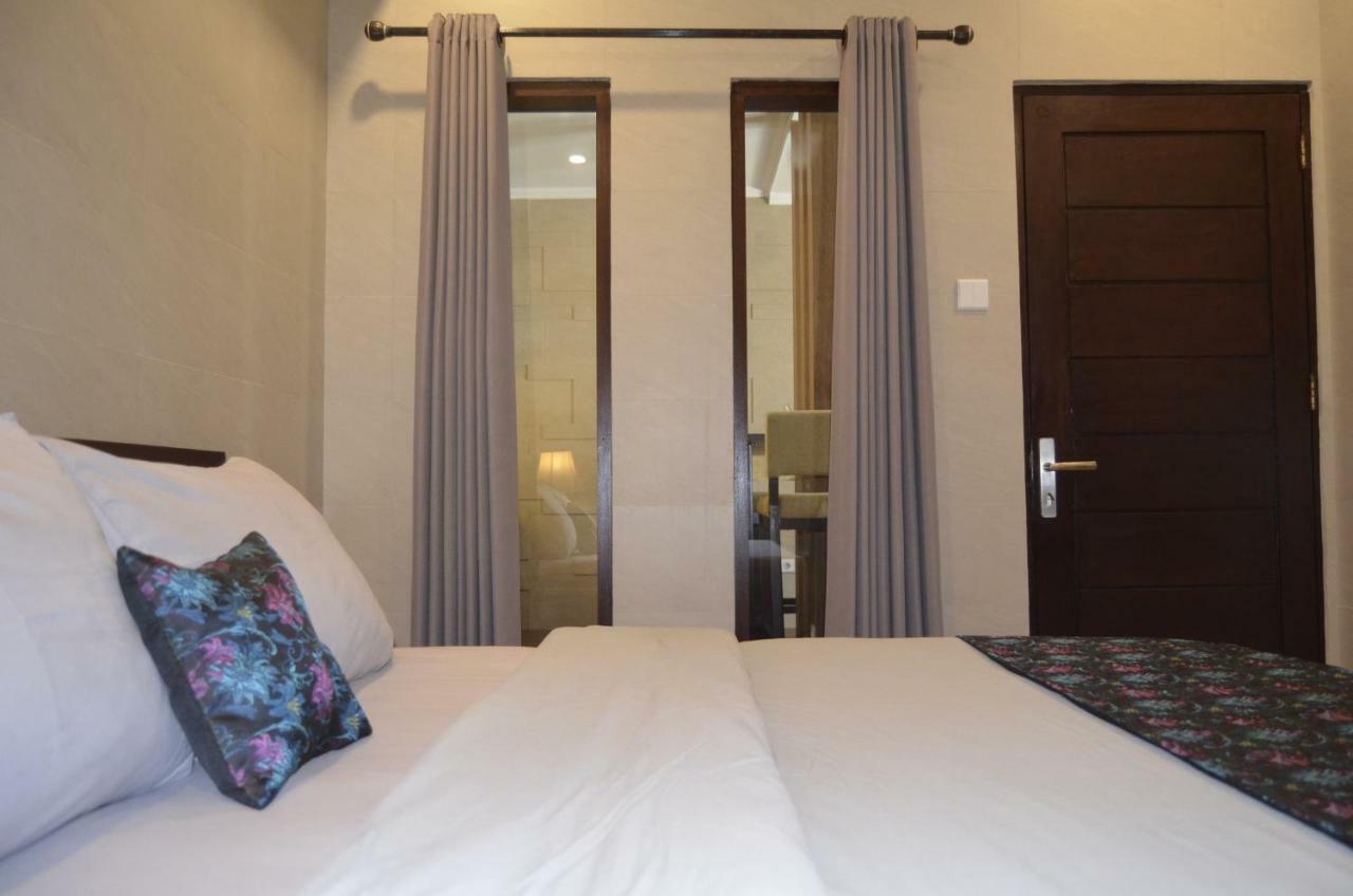 Puri Bintang Holiday home *